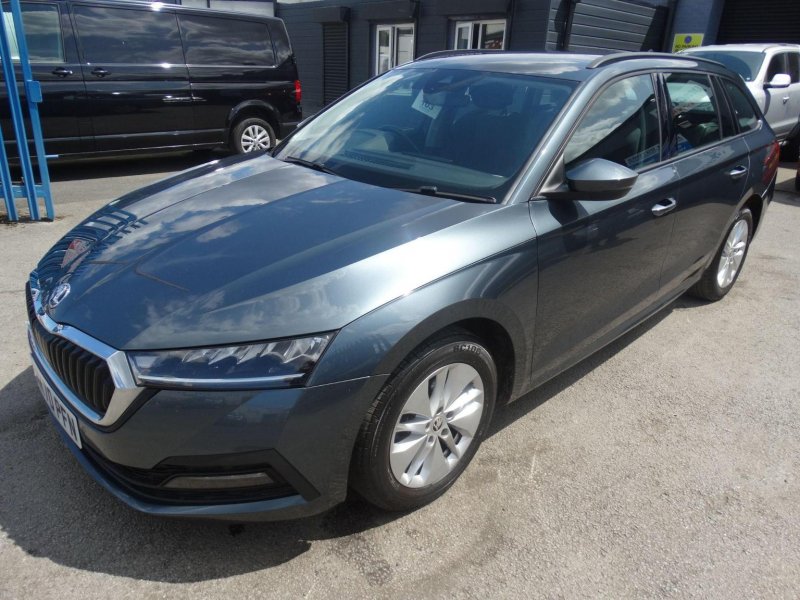 SKODA OCTAVIA 1.5 TSI ACT SE Technology Euro 6 (s/s) 5dr