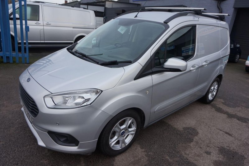 FORD TRANSIT COURIER 1.5 TDCi Limited L1 Euro 6 5dr