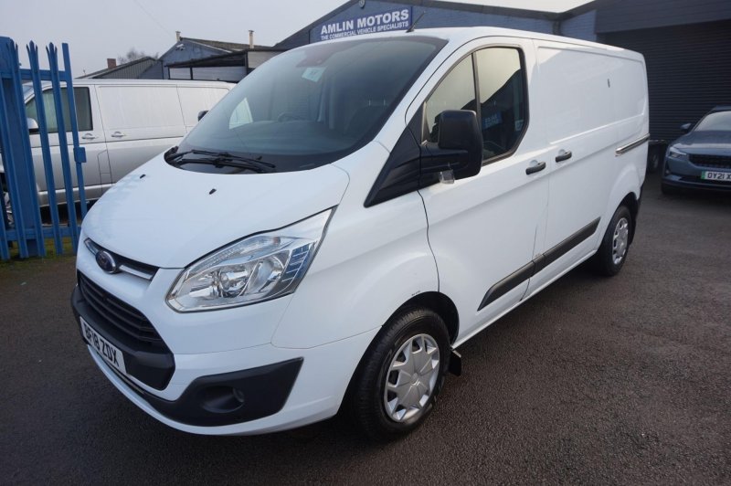 FORD TRANSIT CUSTOM 2.0TDCI 270 L1 SWB TREND A/C EURO6