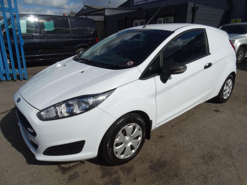 FORD FIESTA VAN 1.5 TDCi ECOnetic Panel Van 3dr