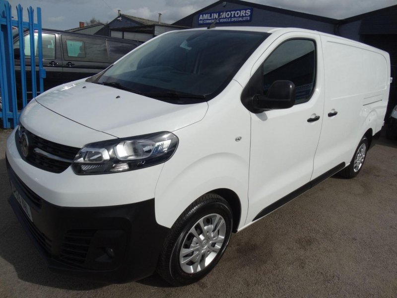 VAUXHALL VIVARO 1.5TURBO D 2900 DYNAMIC LWB 101BHP EURO6