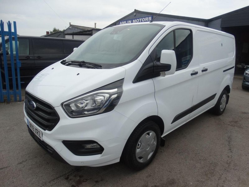 FORD TRANSIT CUSTOM 2.0ECOBLUE 300 SWB TREND A/C 129BHP EU6