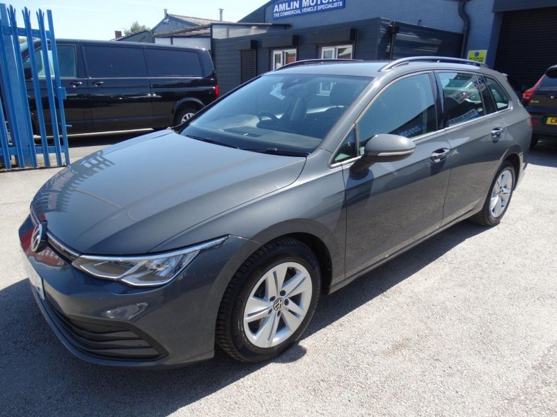 VOLKSWAGEN GOLF 2.0 TDI Life Euro 6 (s/s) 5dr