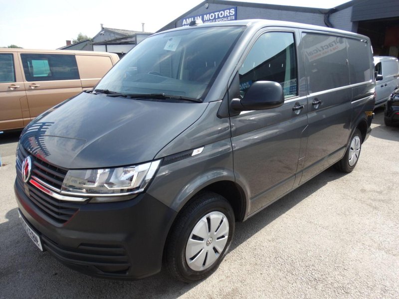 VOLKSWAGEN TRANSPORTER 2.0 TDI T28 Startline FWD SWB Euro 6 (s/s) 5dr
