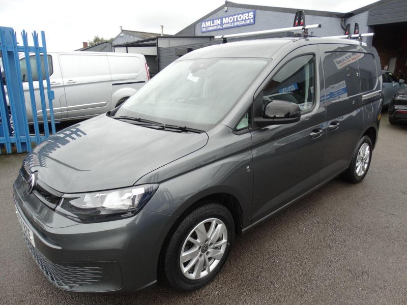 VOLKSWAGEN CADDY 2.0 TDI C20 Commerce Pro SWB Euro 6 (s/s) 5dr